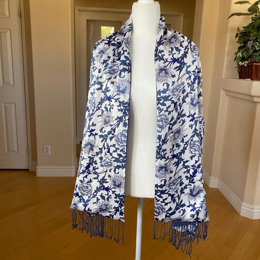 NWT 100% Silk Reversible Wrap Scarf Shawl With Fringe Blue and White